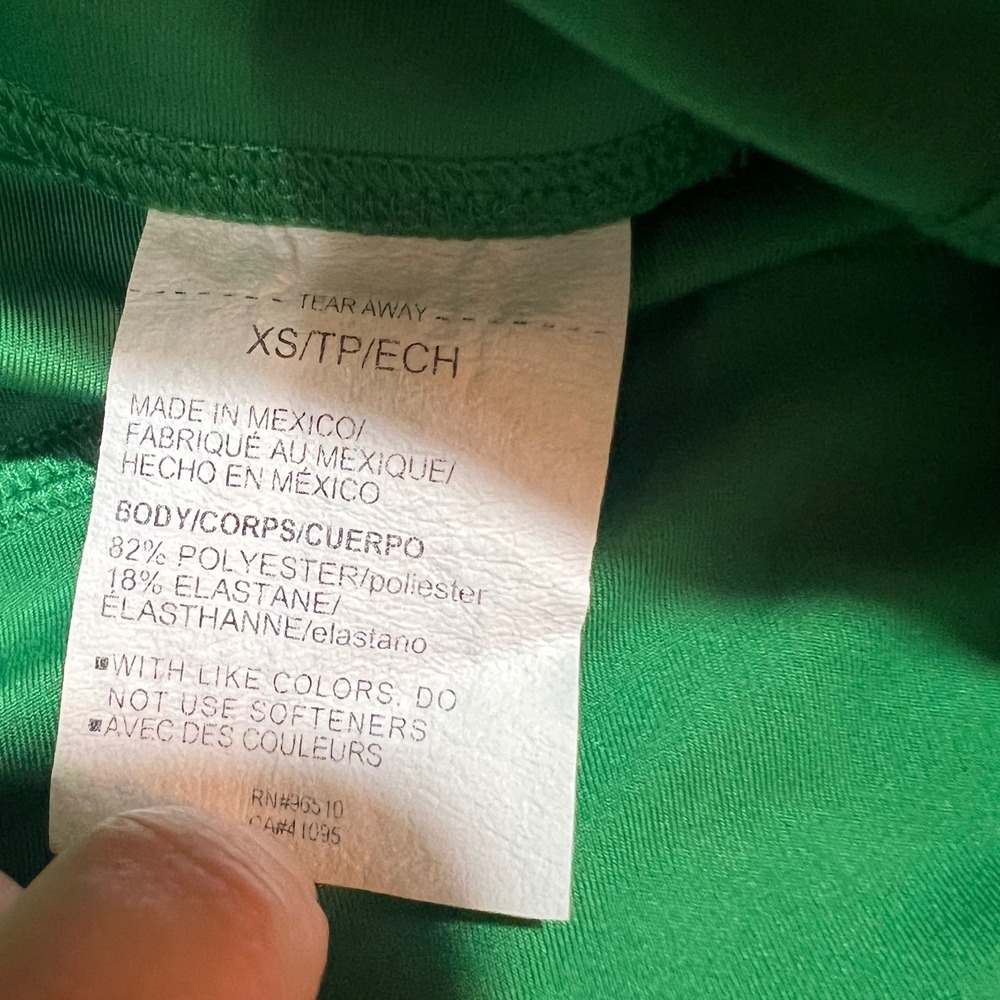 Under Armour Green Athletic Skort XS Tennis Golf Skirt Built-in Shorts HeatGear - Picture 2 of 6